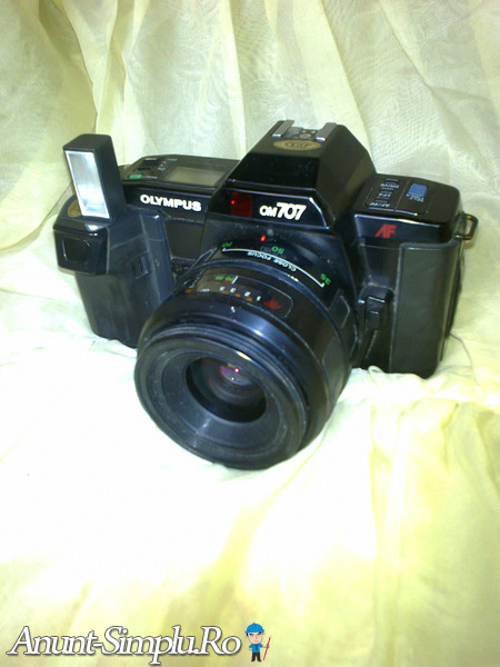 Camera vintage Certo Phot si Olympus OM707 AF - 6
