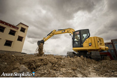 Inchiriem excavator senile pentru sapaturi diverse - Imagine 1