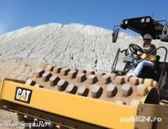 Inchiriem: macarale, cilindru compactor, buldozer,etc - Imagine 1